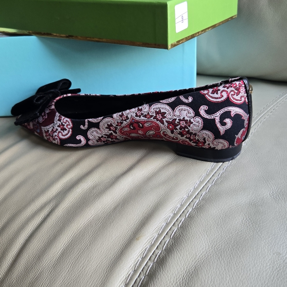 Kate Spade Brocade Flats With Velvet Bow, NIB, Sz. 8 - Picture 2 of 10